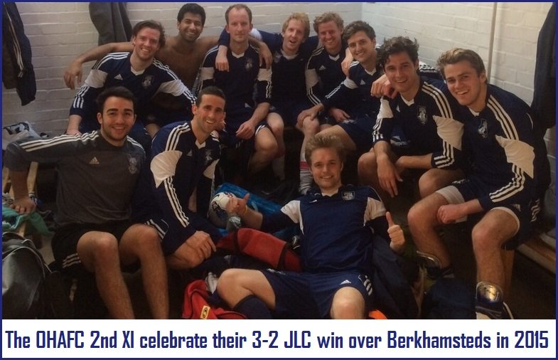 2s celebrate win over Berks in 2015