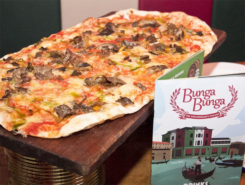 sheer-pizza-and-mushroom-marmite-delight-at-bunga-bunga.jpg